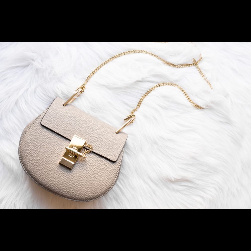 Grey leather handbag by Lacattura